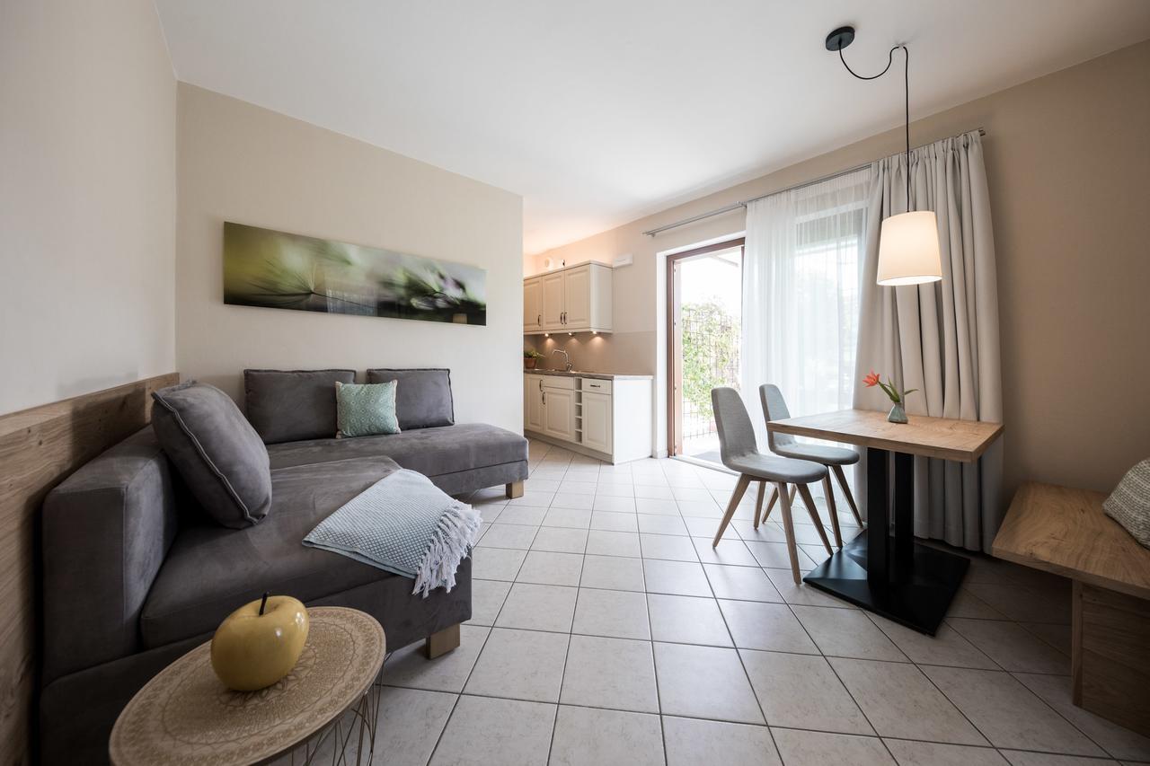 Weingut Weidlhof - Suite & Breakfast - Vacation For Wine Lovers Caldaro Exterior photo